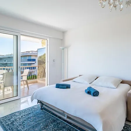 3 Pieces En Dernier Etage - Vue Et Montagnes - De Standing Διαμέρισμα Αντίμπ
